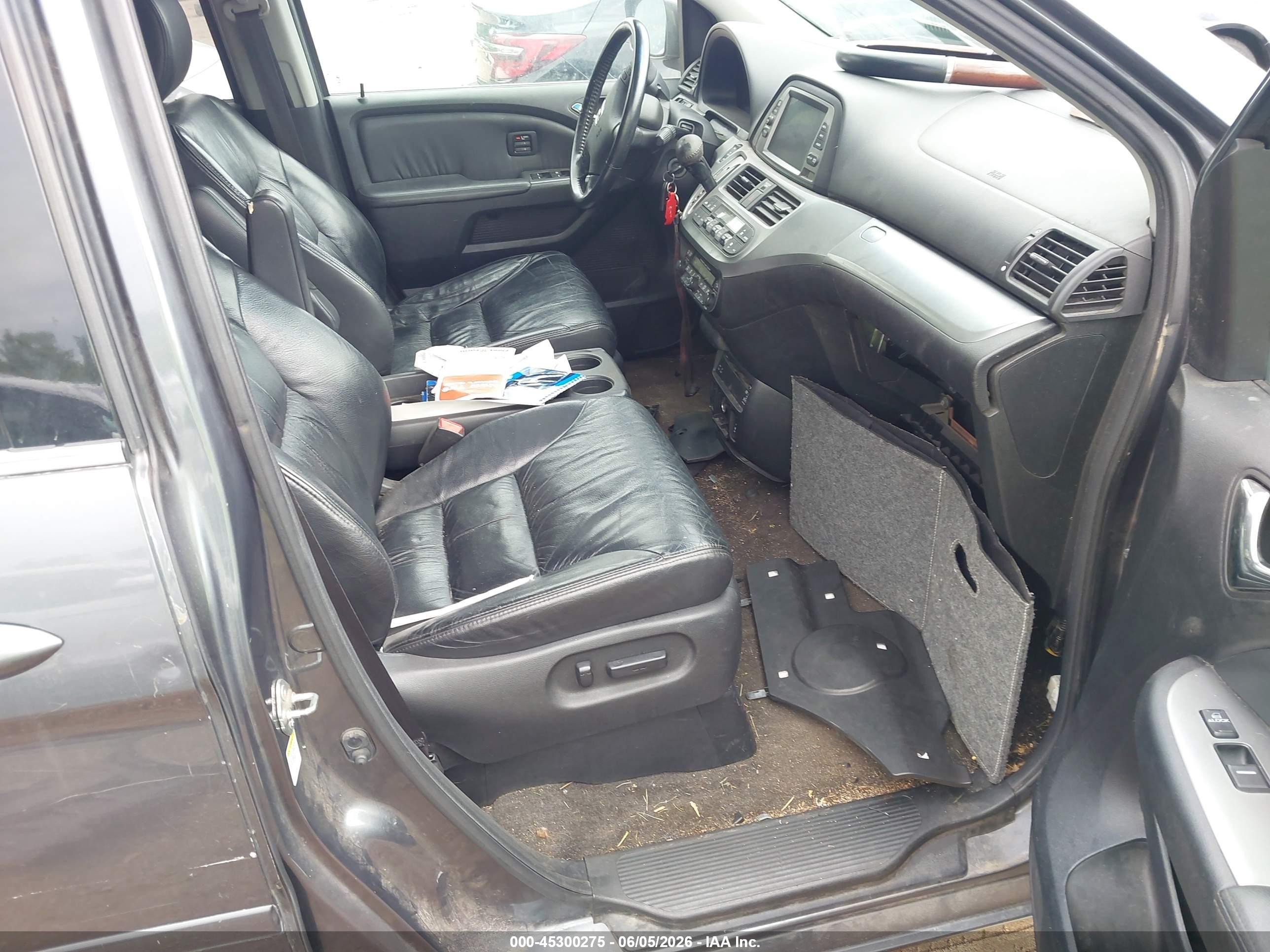 2010 Honda Odyssey Touring Серый vin: 5FNRL3H94AB083969