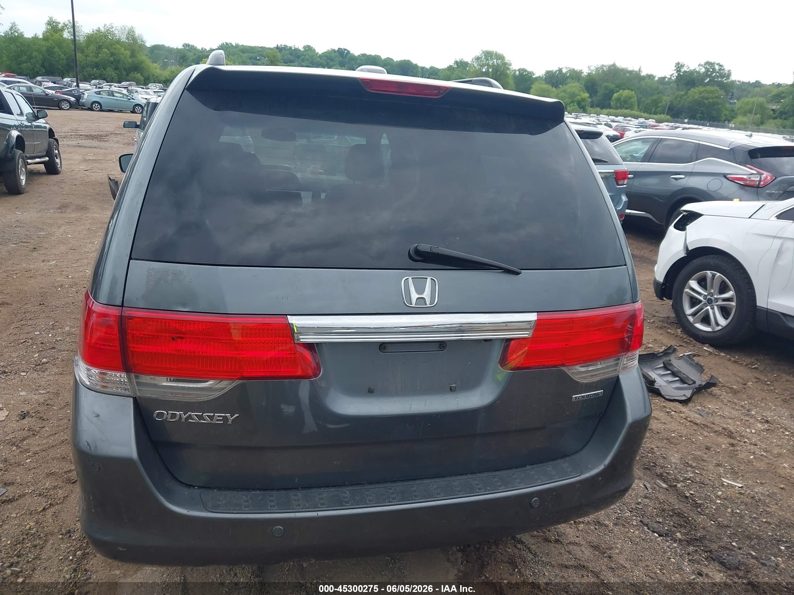 2010 Honda Odyssey Touring Серый vin: 5FNRL3H94AB083969
