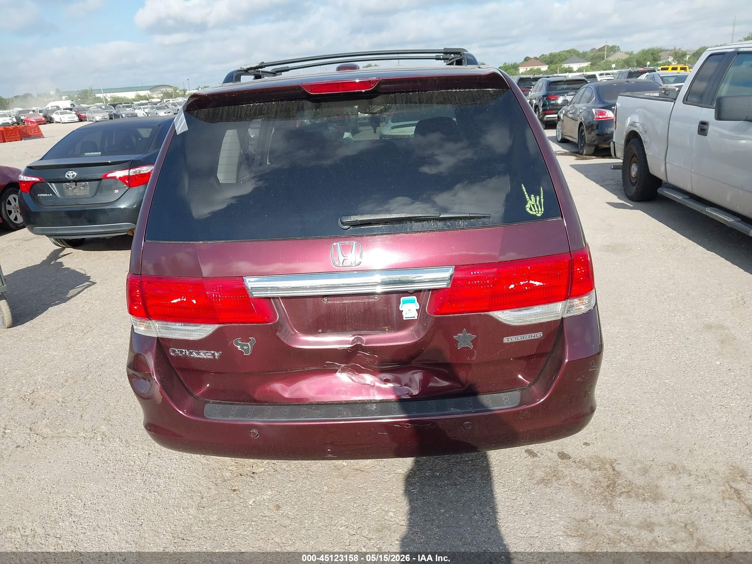 2010 Honda Odyssey Touring Maroon vin: 5FNRL3H94AB108224
