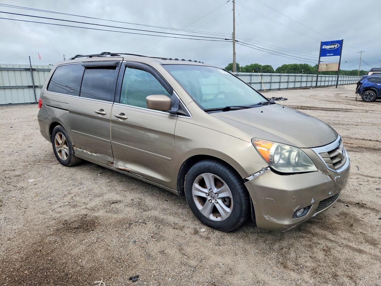 2010 Honda Odyssey Touring Beige vin: 5FNRL3H95AB004924