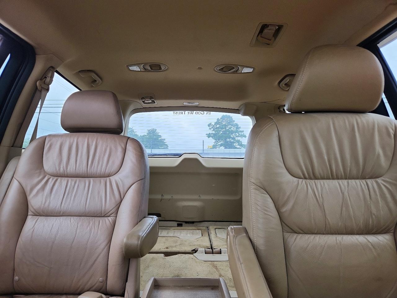 2010 Honda Odyssey Touring Beige vin: 5FNRL3H95AB004924