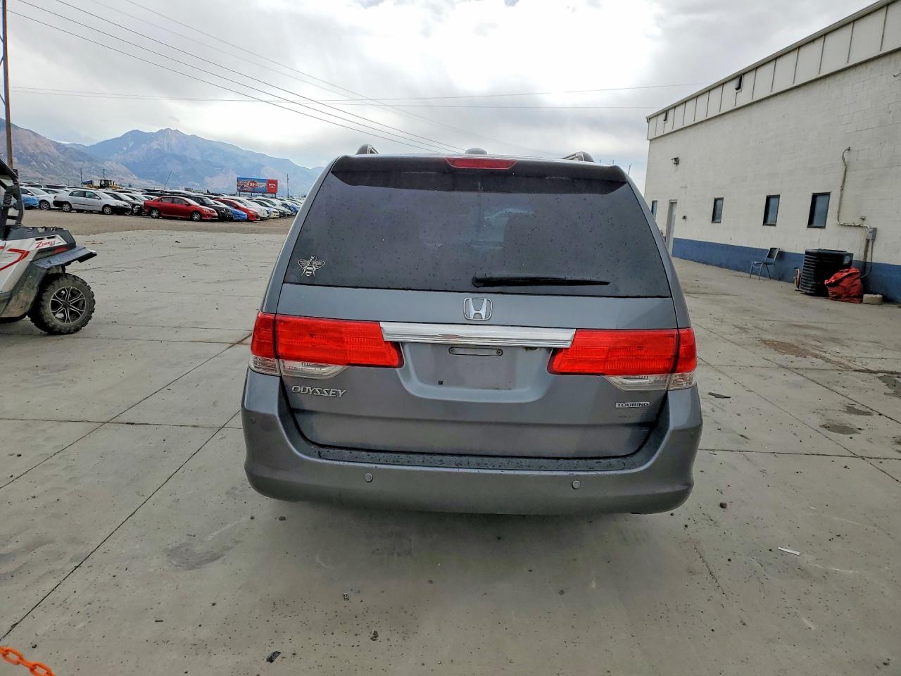 2010 Honda Odyssey Touring Серебряный vin: 5FNRL3H95AB018905