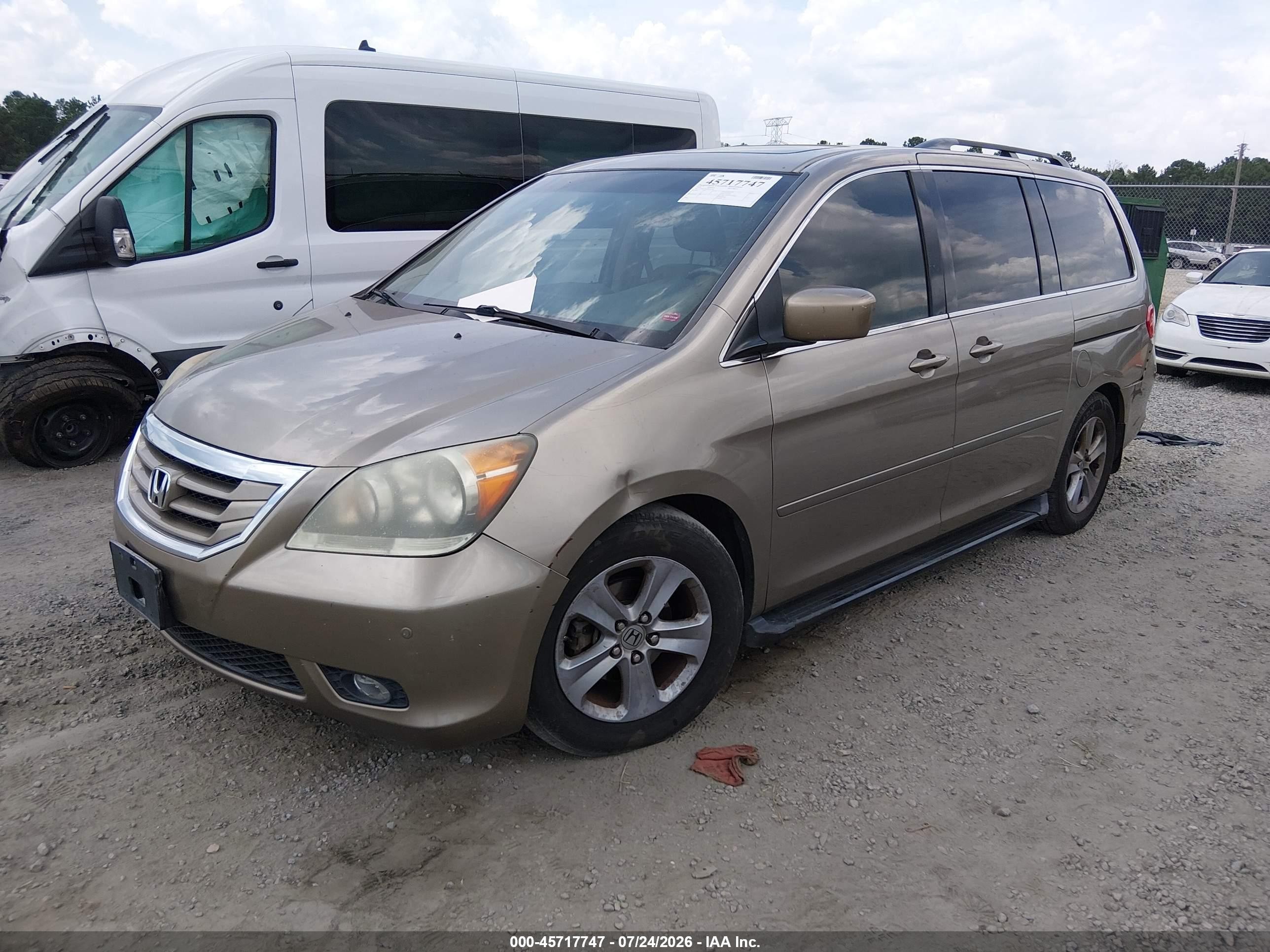 2010 Honda Odyssey Touring Gold vin: 5FNRL3H95AB051001