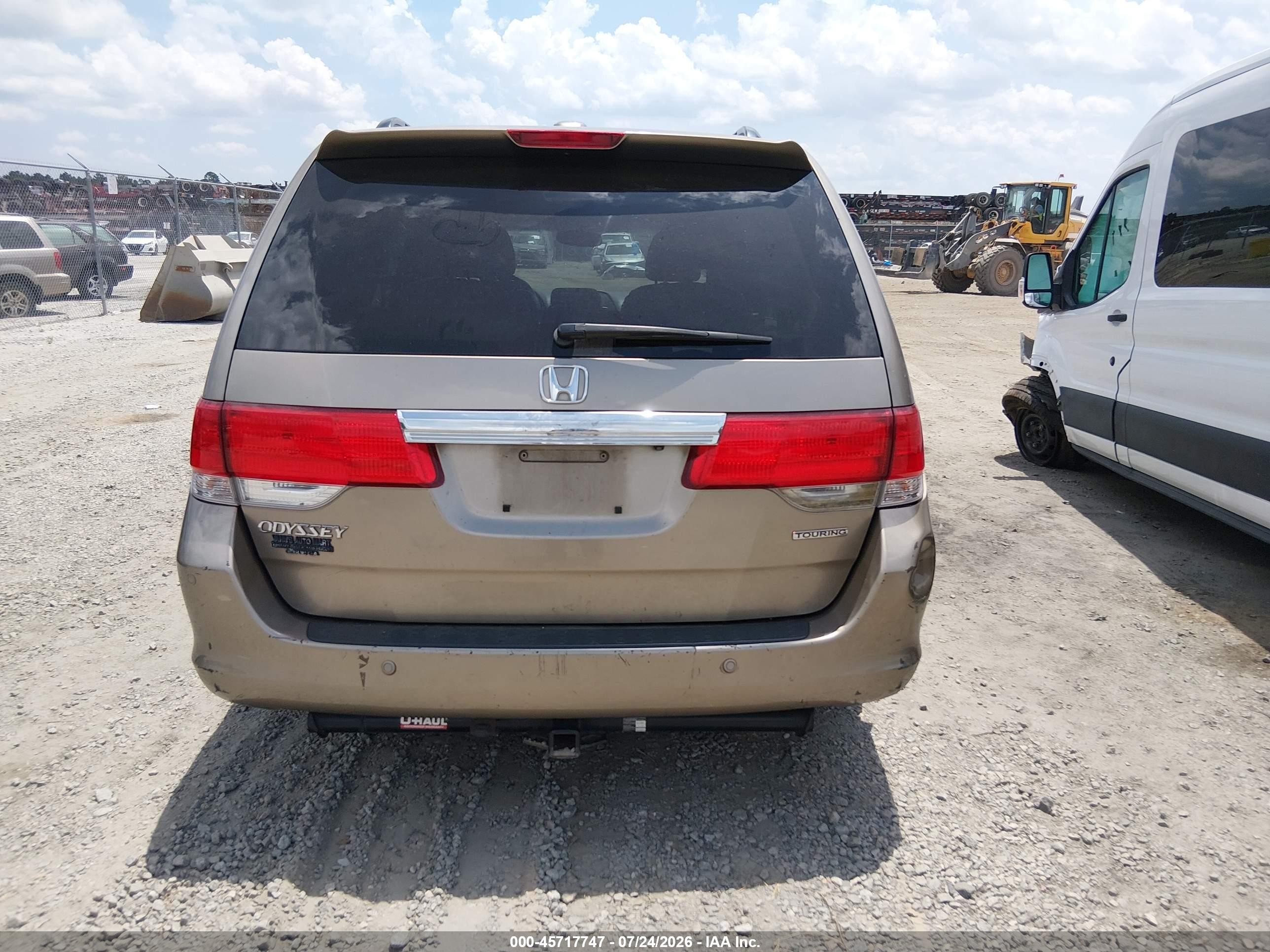 2010 Honda Odyssey Touring Gold vin: 5FNRL3H95AB051001