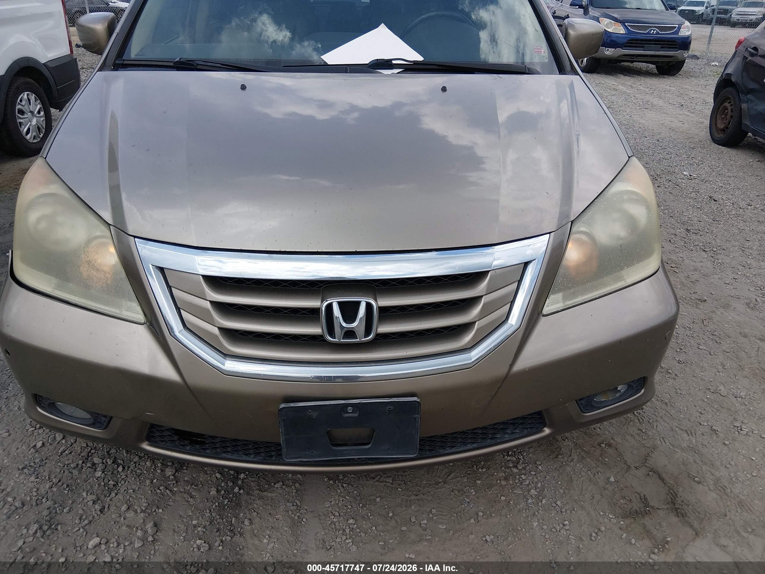 2010 Honda Odyssey Touring Gold vin: 5FNRL3H95AB051001