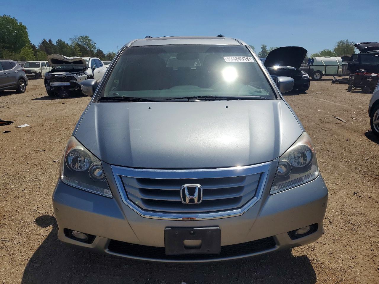 2010 Honda Odyssey Touring Silver vin: 5FNRL3H95AB086248