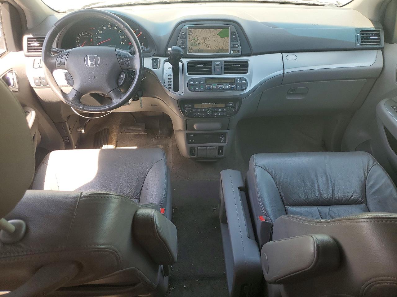 2010 Honda Odyssey Touring Silver vin: 5FNRL3H95AB086248