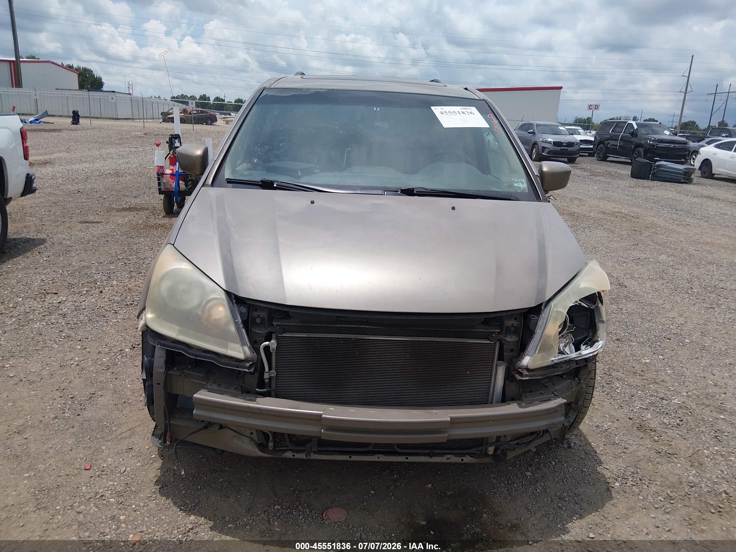 2010 Honda Odyssey Touring Gold vin: 5FNRL3H96AB033820