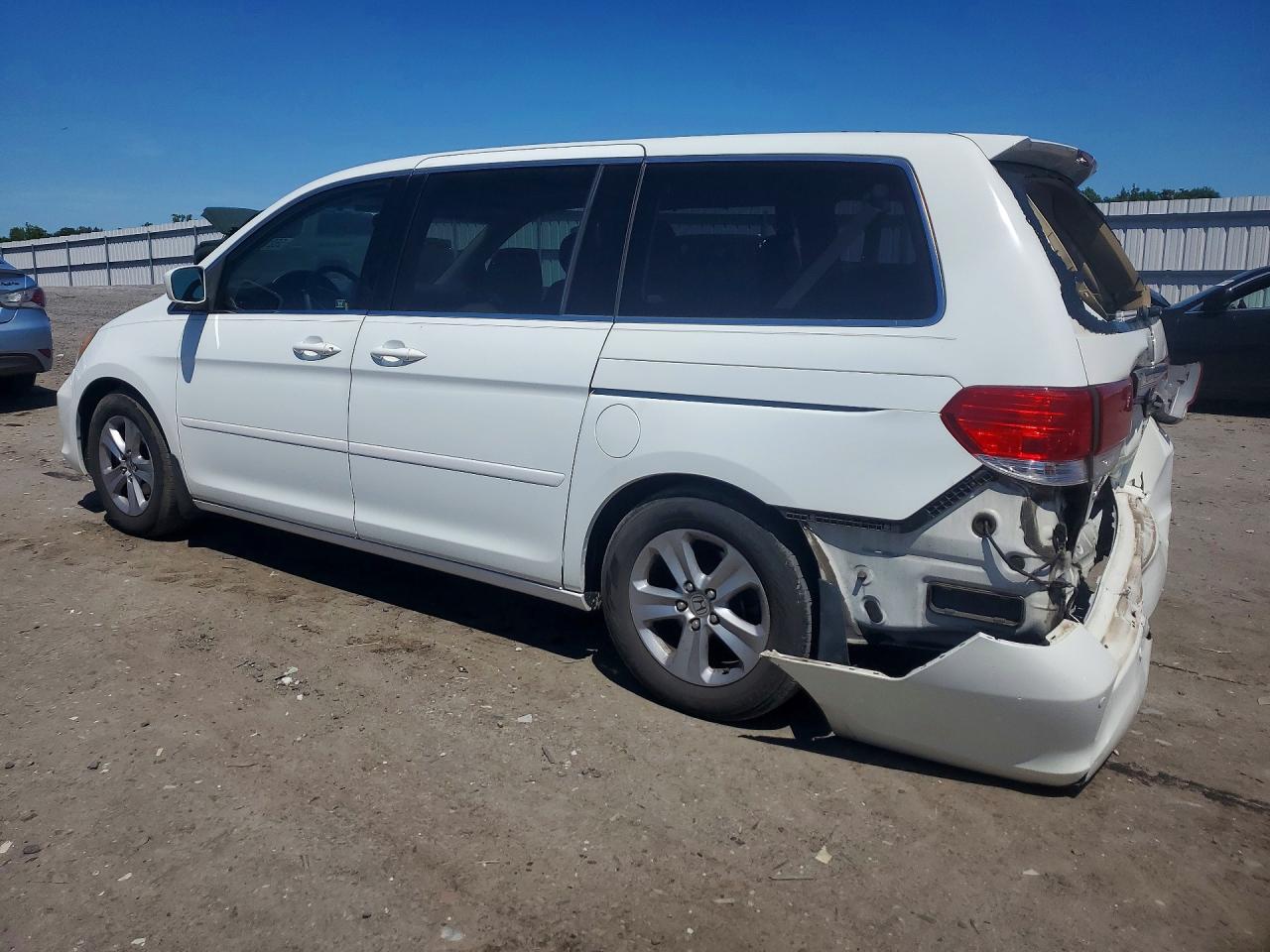 2010 Honda Odyssey Touring White vin: 5FNRL3H96AB047345