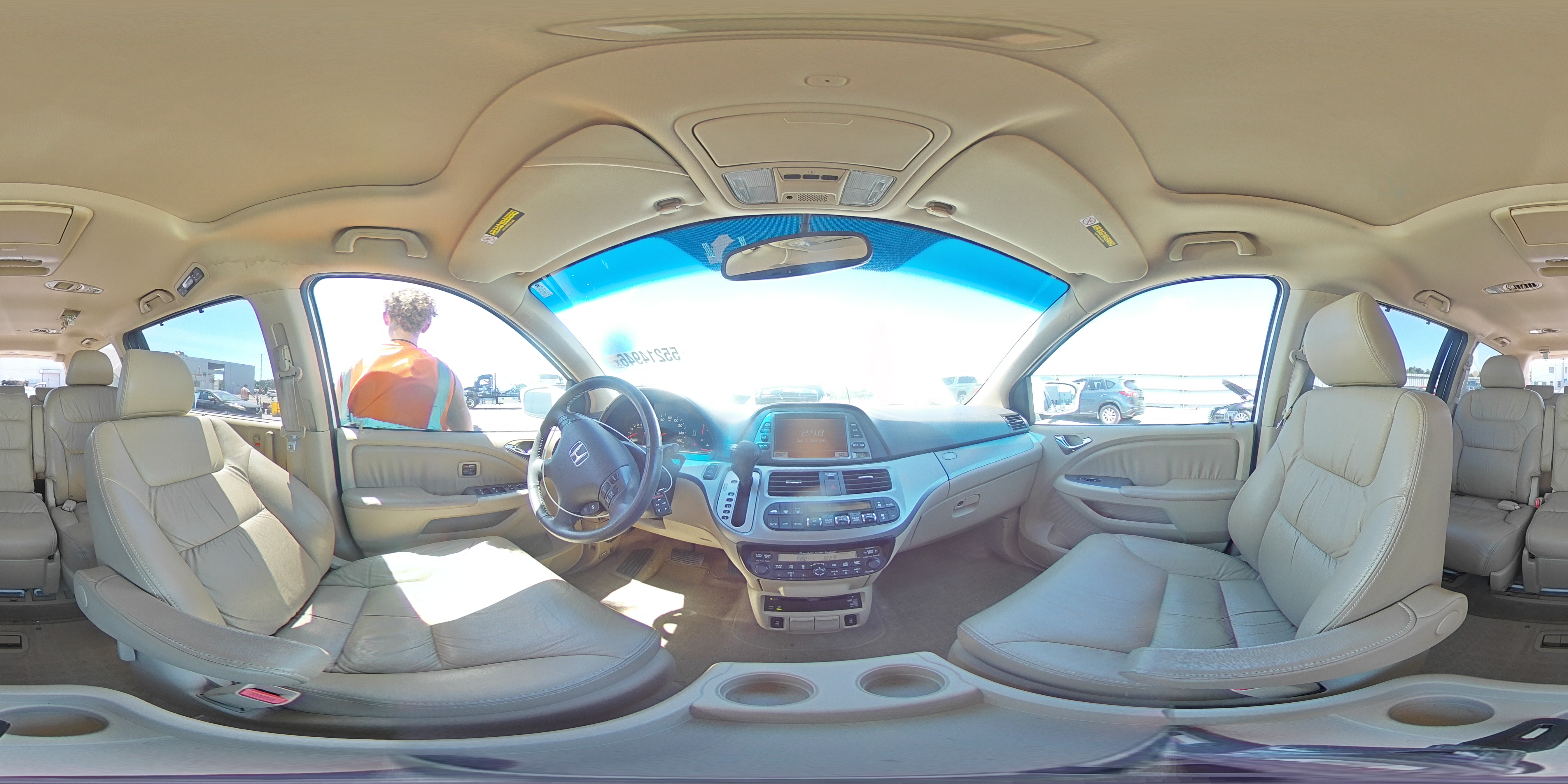 2010 Honda Odyssey Touring White vin: 5FNRL3H96AB047345