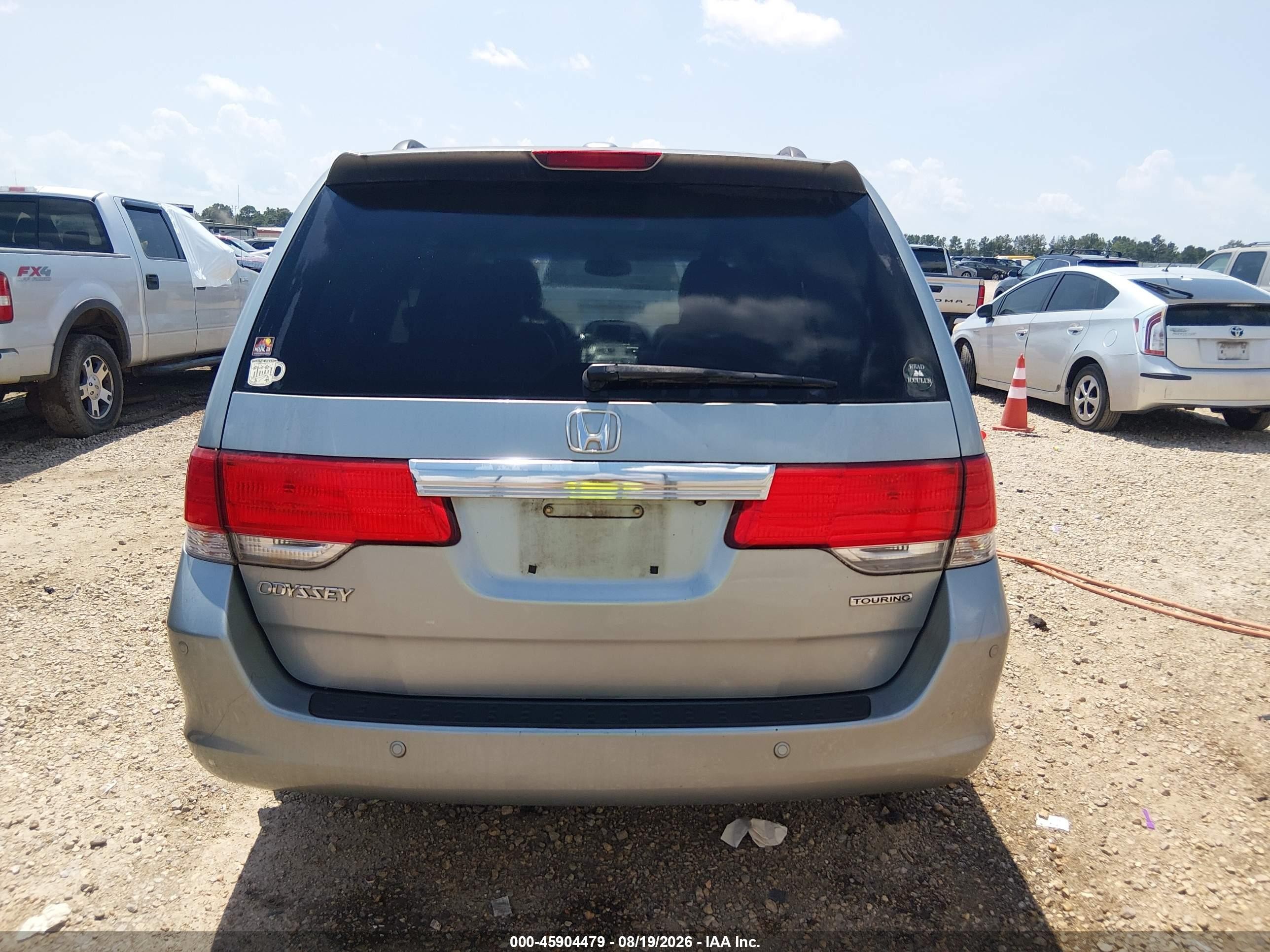 2010 Honda Odyssey Touring Gray vin: 5FNRL3H96AB061763