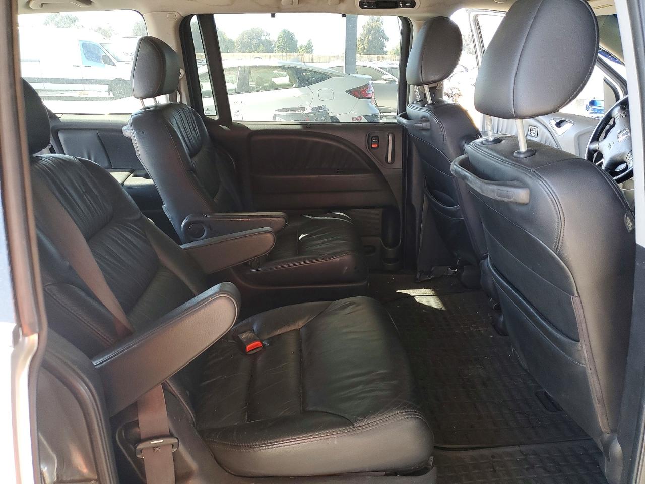 2010 Honda Odyssey Touring Silver vin: 5FNRL3H96AB063027