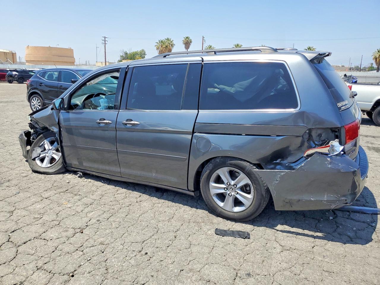 2010 Honda Odyssey Touring Charcoal vin: 5FNRL3H97AB100392