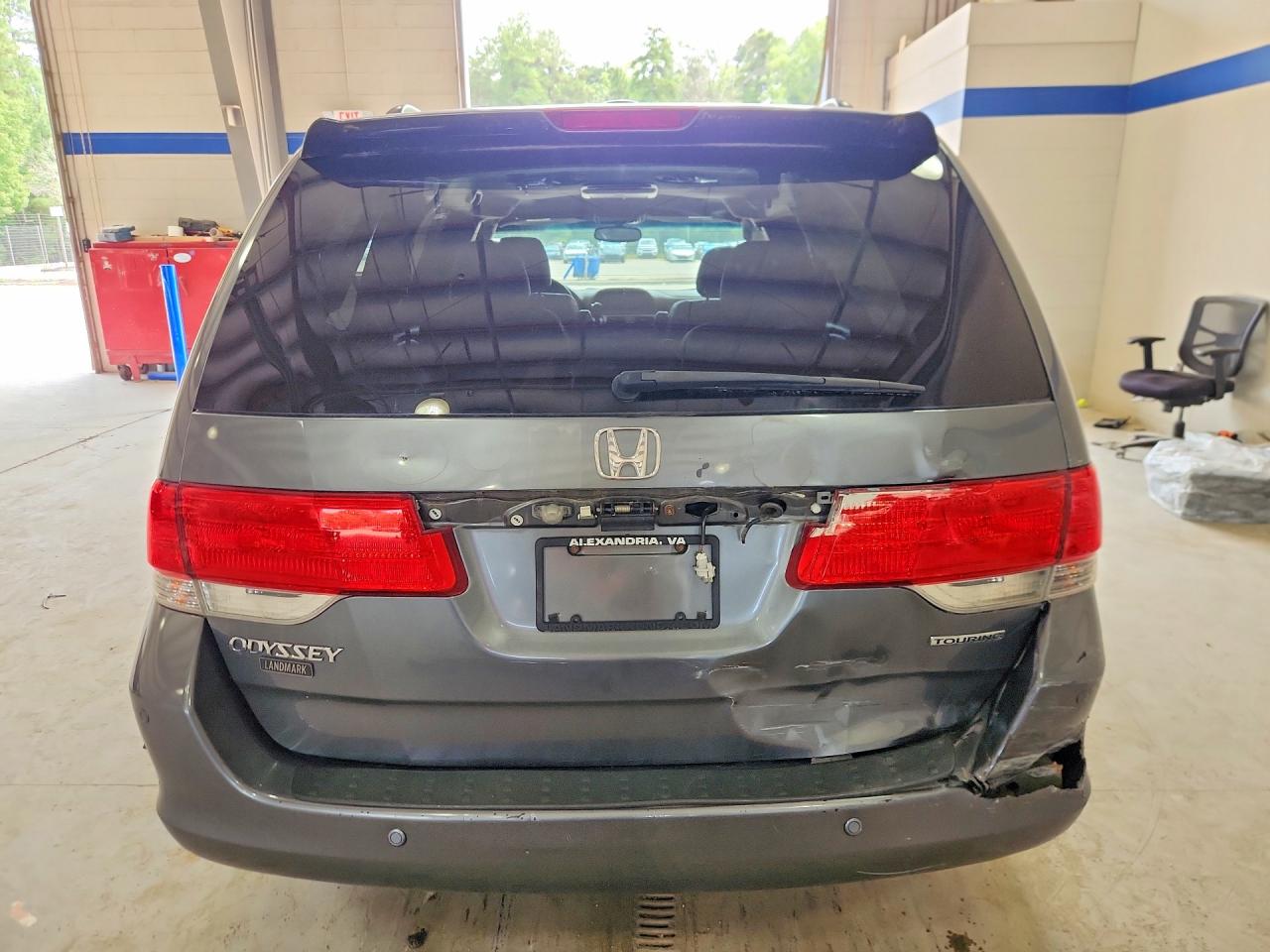 2010 Honda Odyssey Touring Gray vin: 5FNRL3H97AB114485