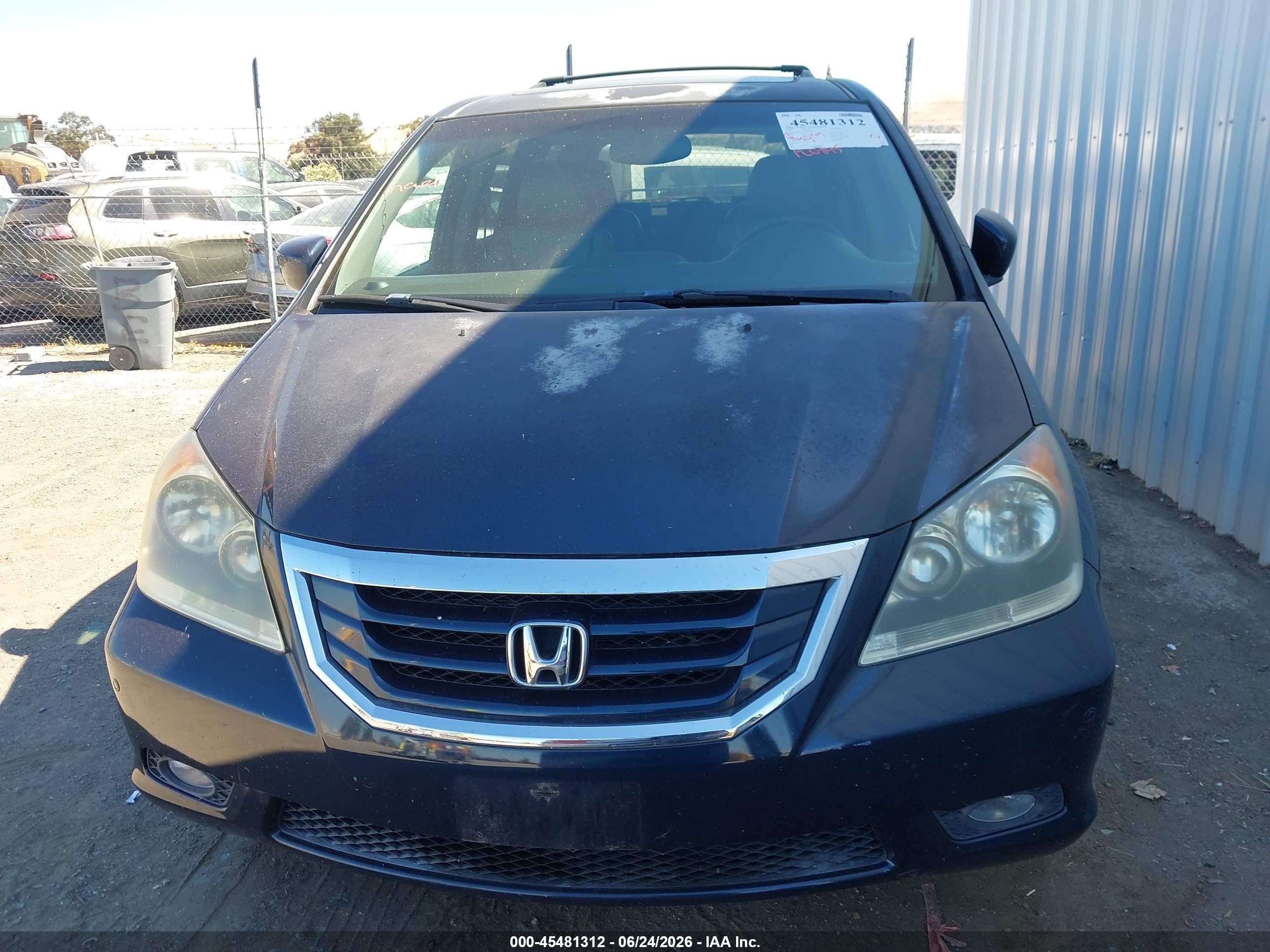 2010 Honda Odyssey Touring Dark Blue vin: 5FNRL3H98AB005260