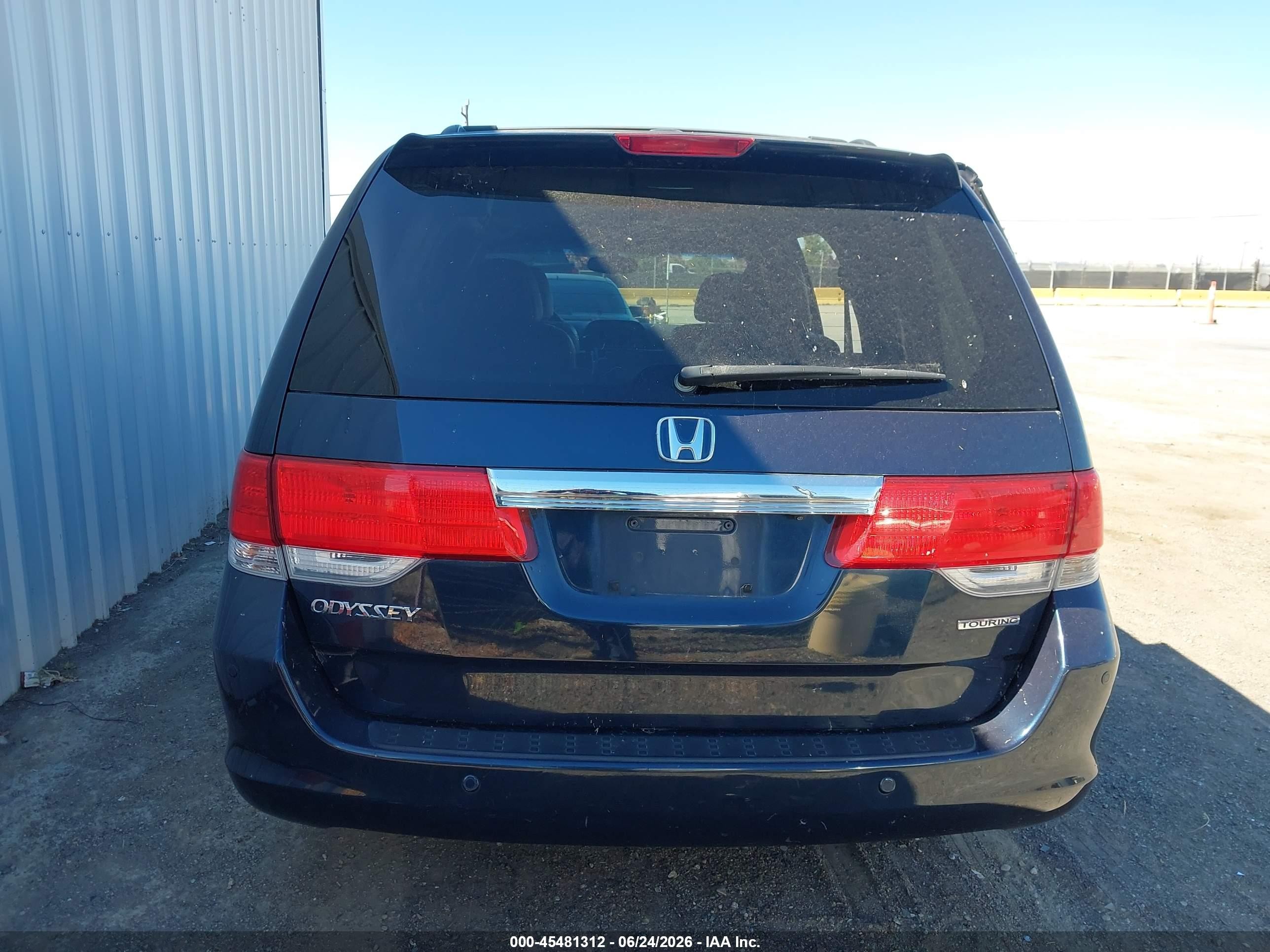 2010 Honda Odyssey Touring Dark Blue vin: 5FNRL3H98AB005260