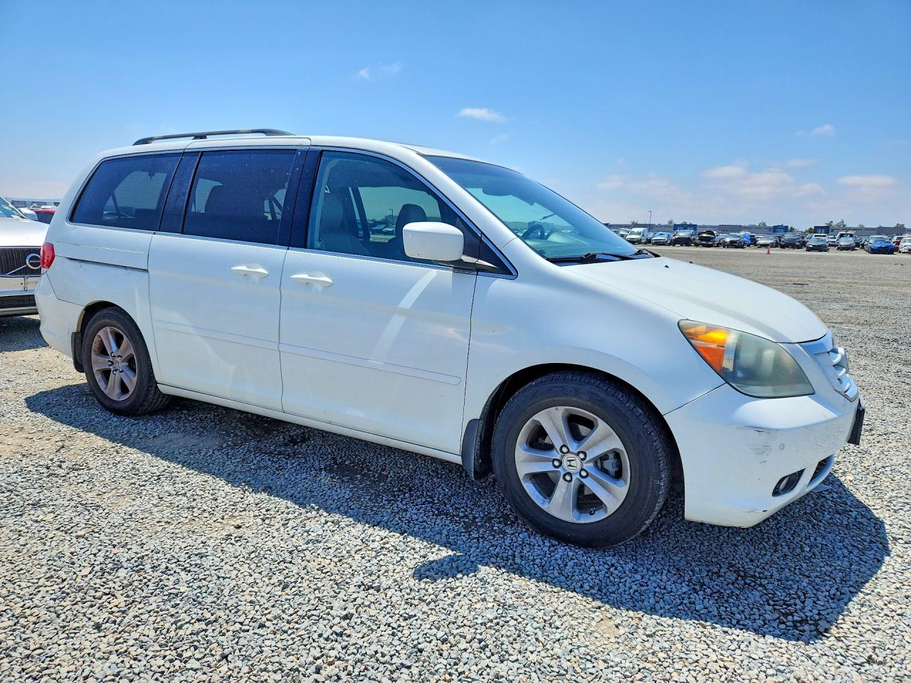 2010 Honda Odyssey Touring White vin: 5FNRL3H98AB055544