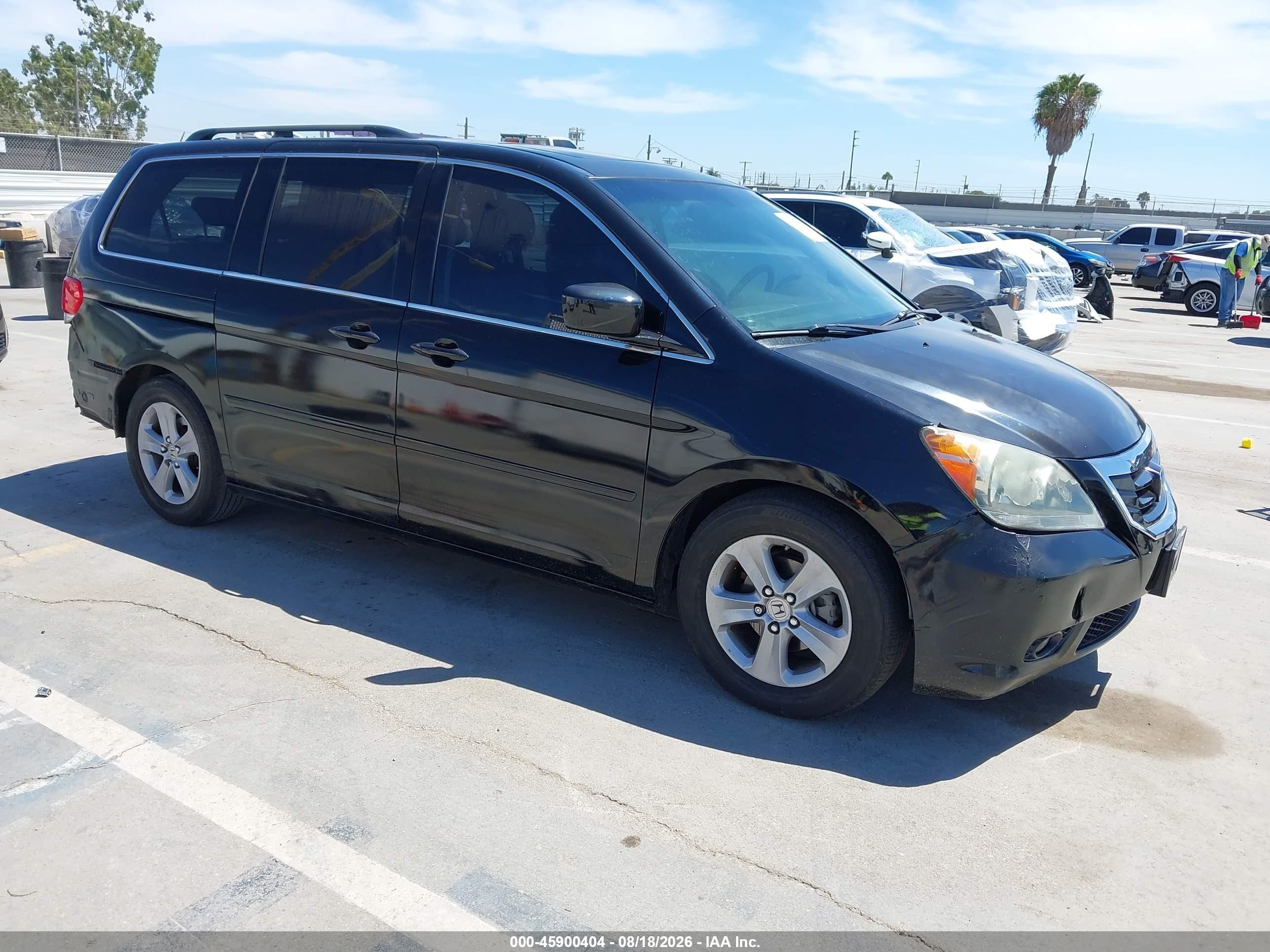 2010 Honda Odyssey Touring Black vin: 5FNRL3H98AB104614