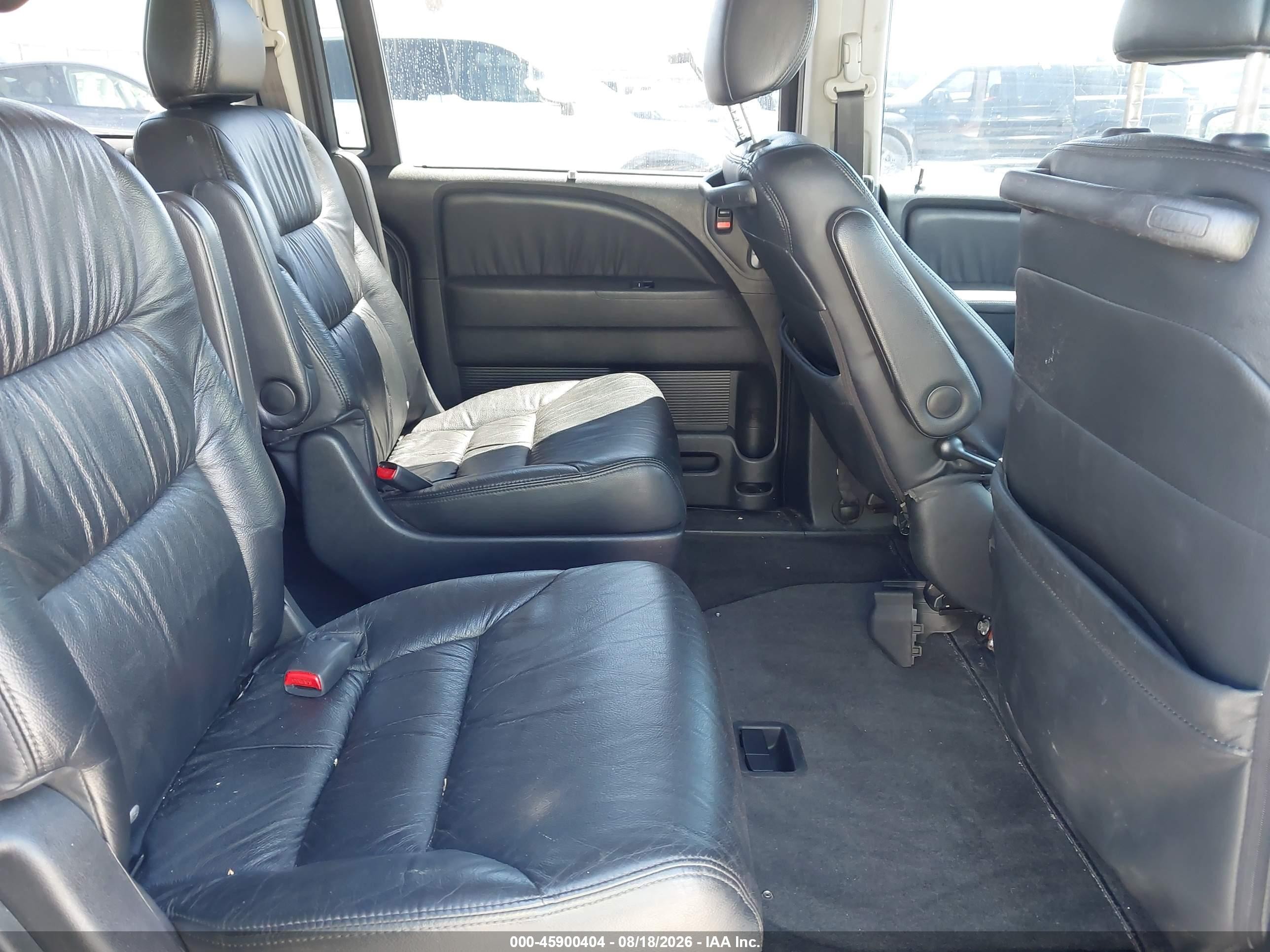 2010 Honda Odyssey Touring Black vin: 5FNRL3H98AB104614