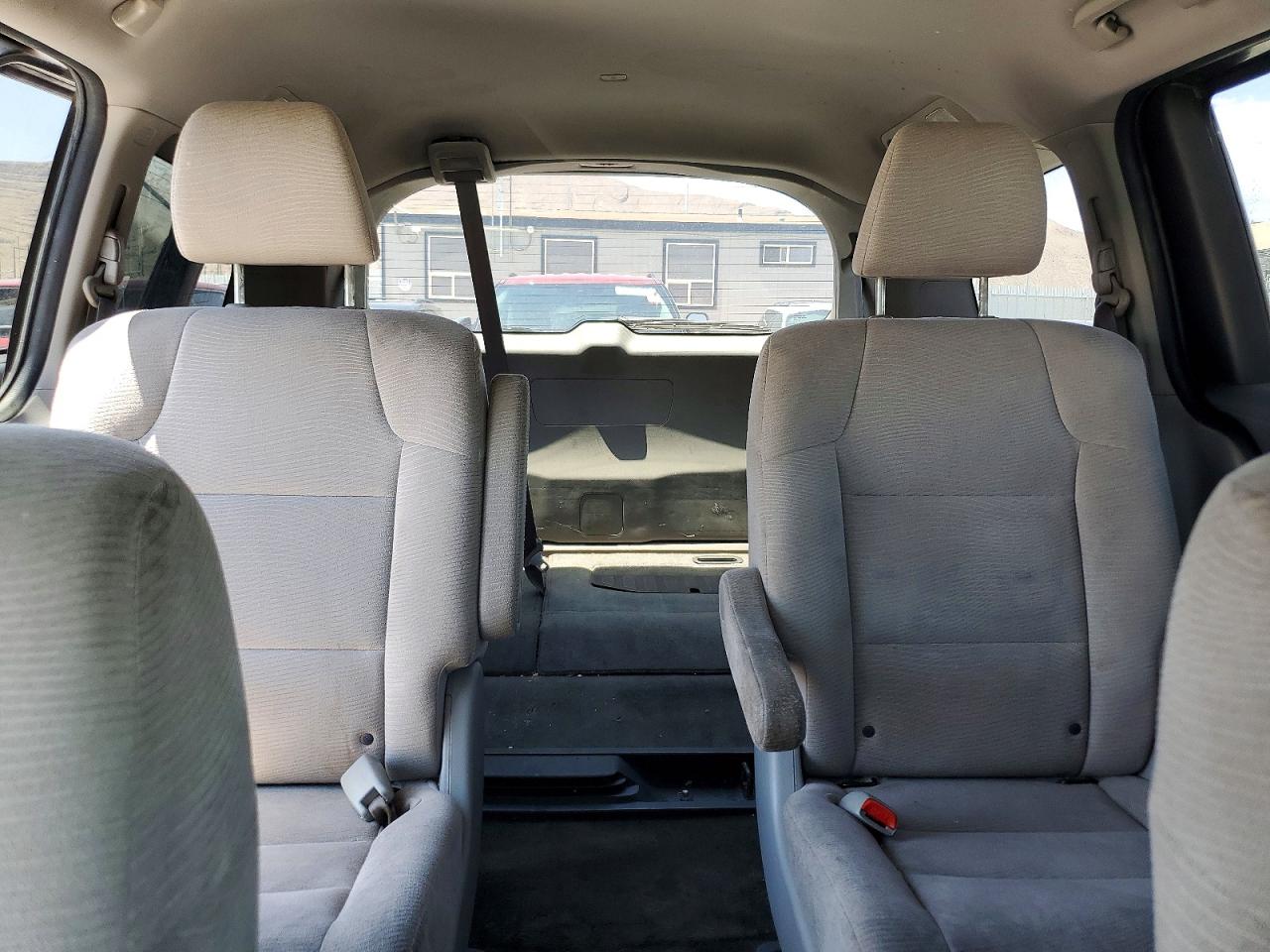 2011 Honda Odyssey Lx Gray vin: 5FNRL5H20BB090675