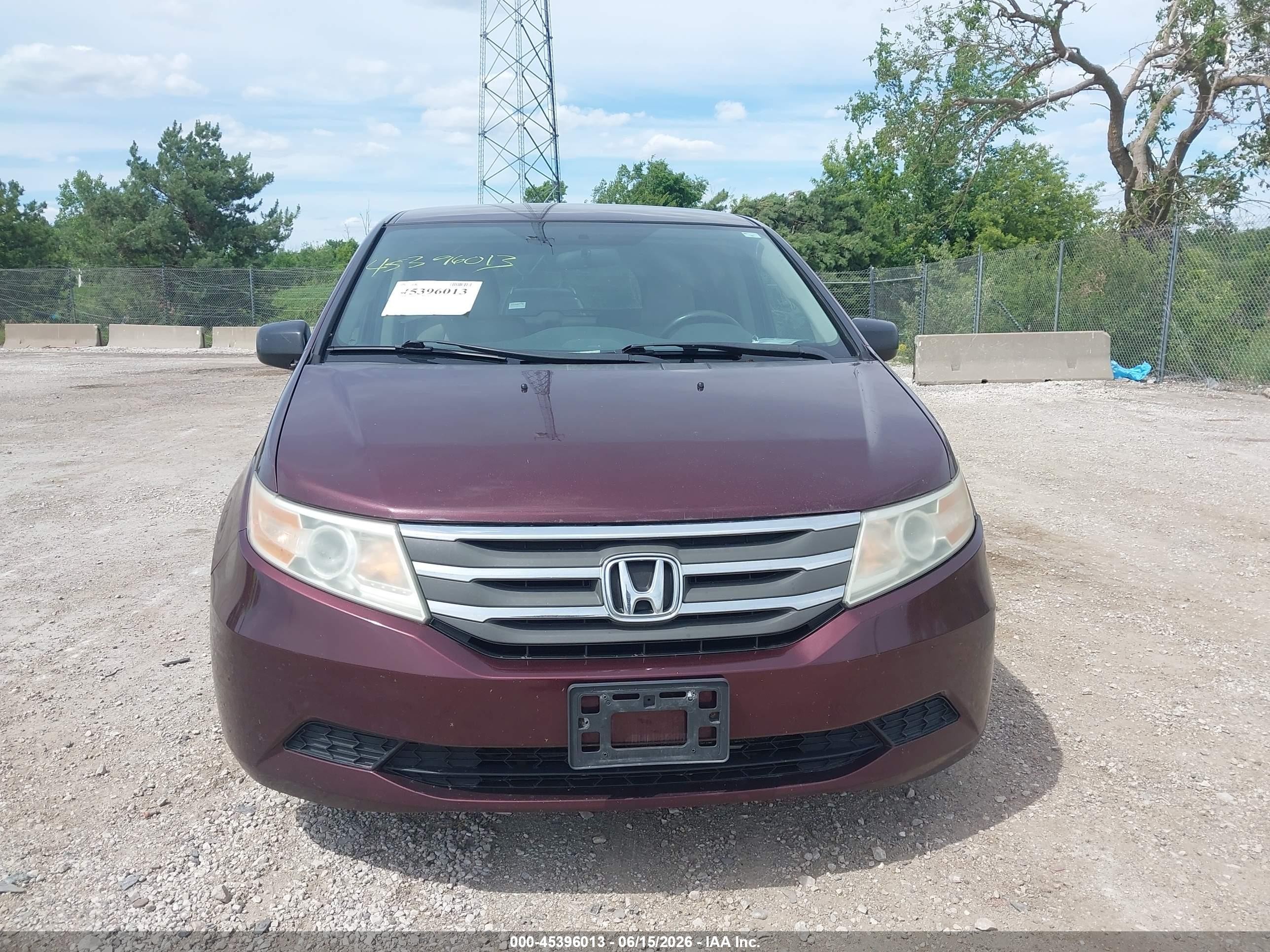 2013 Honda Odyssey Lx Maroon vin: 5FNRL5H20DB072793