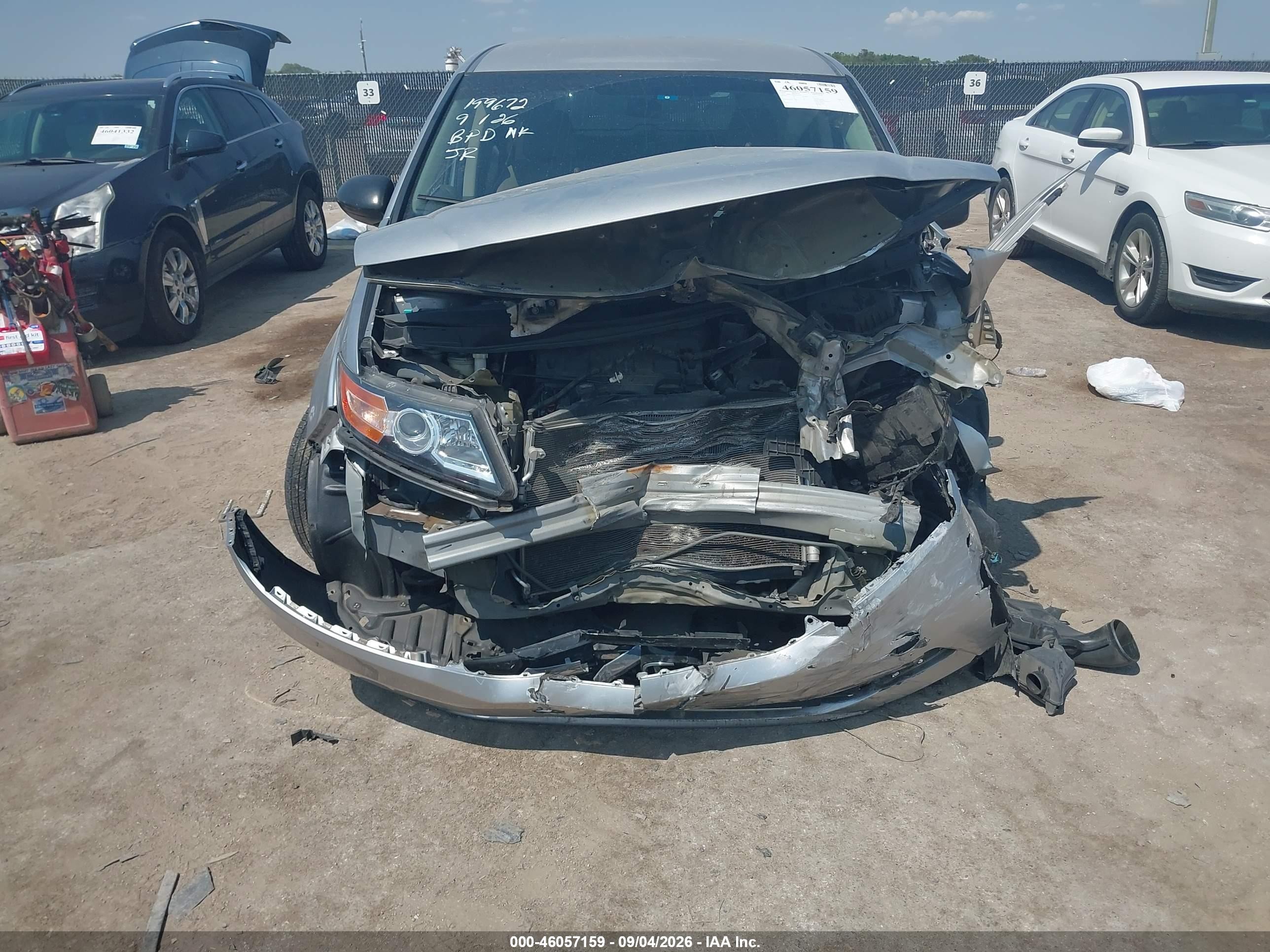 2014 Honda Odyssey Lx Silver vin: 5FNRL5H20EB037477