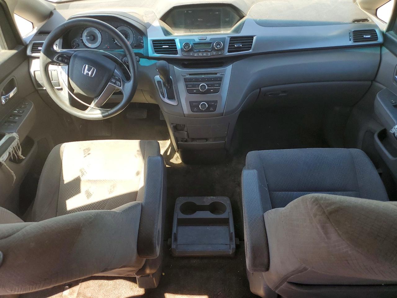 2014 Honda Odyssey Lx Серый vin: 5FNRL5H20EB045997