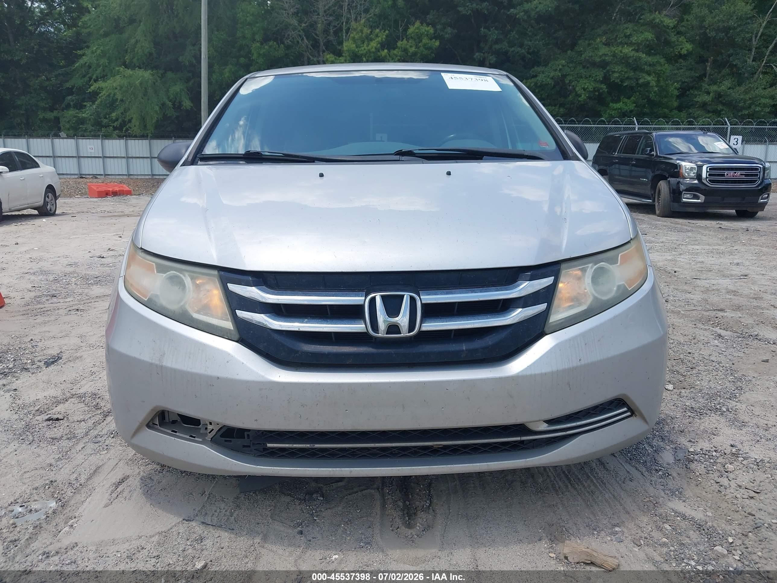 2014 Honda Odyssey Lx Silver vin: 5FNRL5H20EB116793