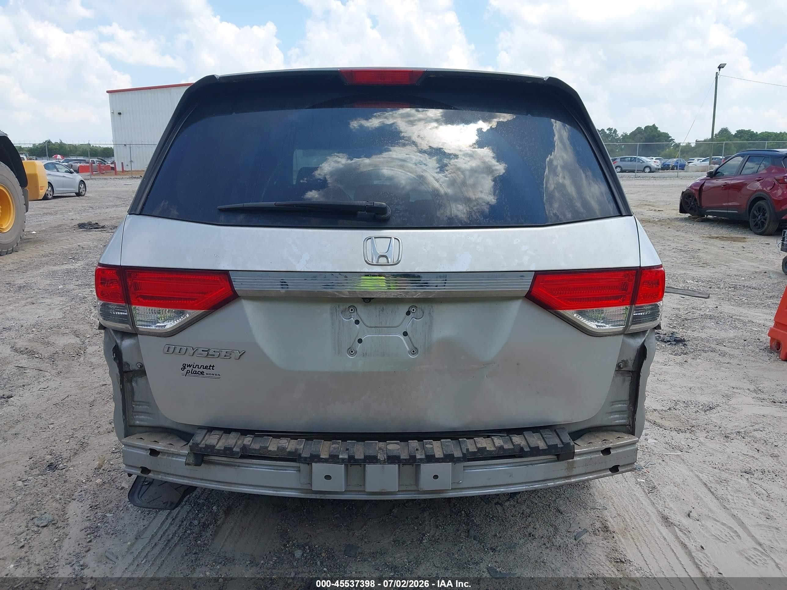 2014 Honda Odyssey Lx Silver vin: 5FNRL5H20EB116793