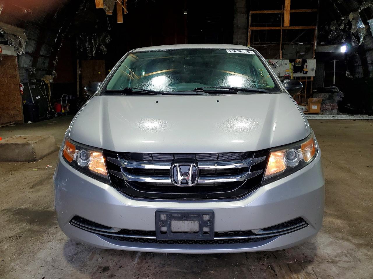 2015 Honda Odyssey Lx Серебряный vin: 5FNRL5H20FB087295