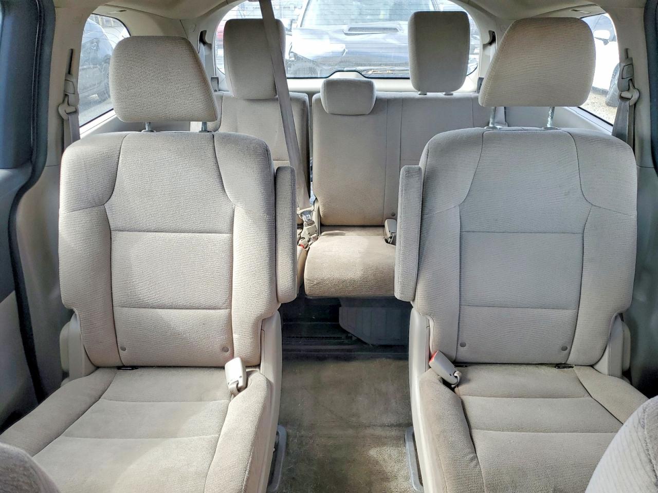 2011 Hond Odyssey White vin: 5FNRL5H21BB021283