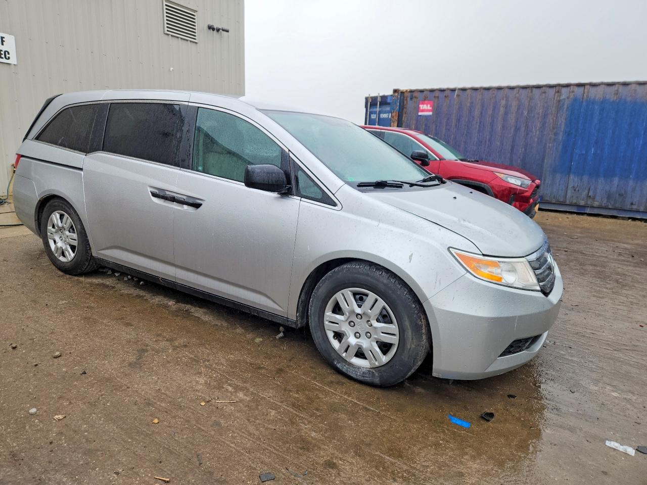 2011 Honda Odyssey Lx Gray vin: 5FNRL5H21BB090331