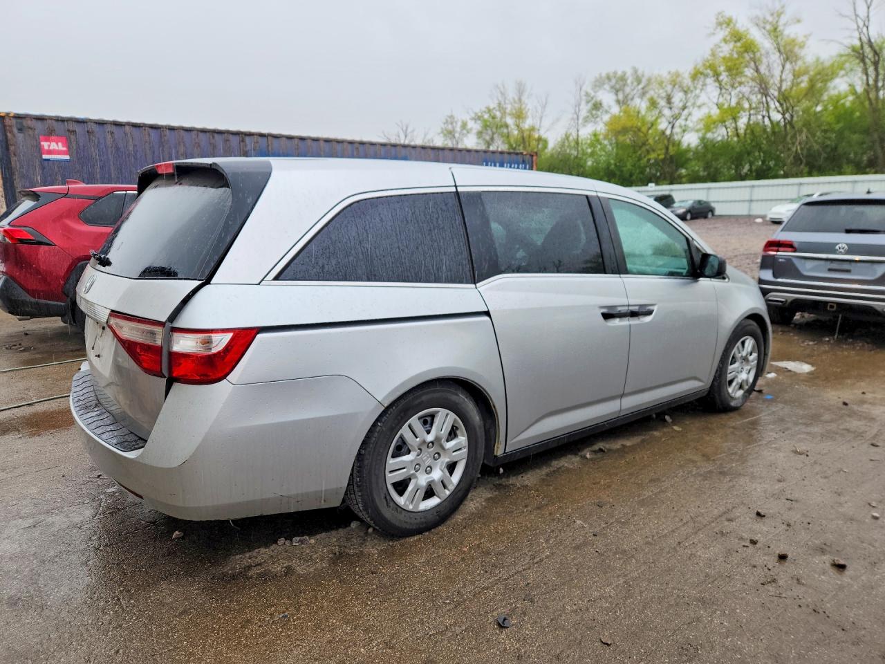 2011 Honda Odyssey Lx Gray vin: 5FNRL5H21BB090331