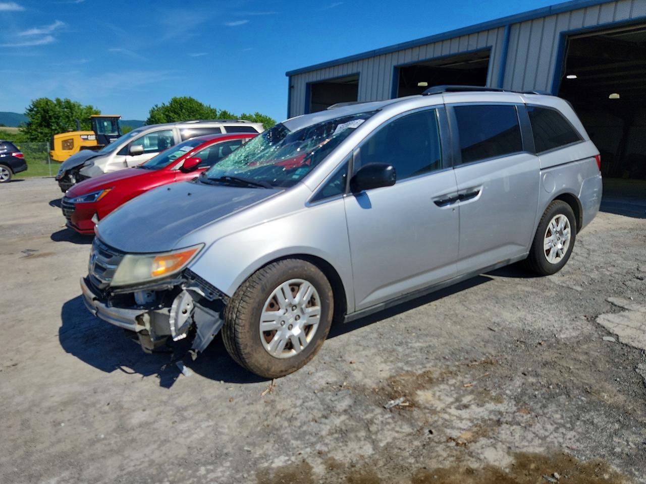 2012 Honda Odyssey Lx Silver vin: 5FNRL5H21CB080559