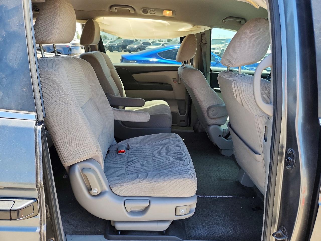 2013 Honda Odyssey Lx Gray vin: 5FNRL5H21DB013848