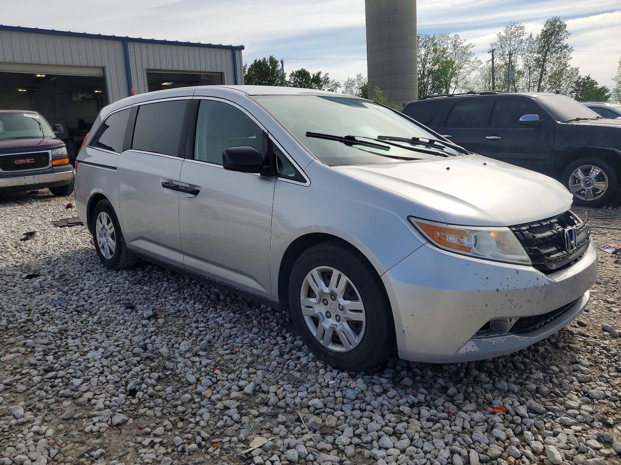 2013 Honda Odyssey Lx Silver vin: 5FNRL5H21DB066906