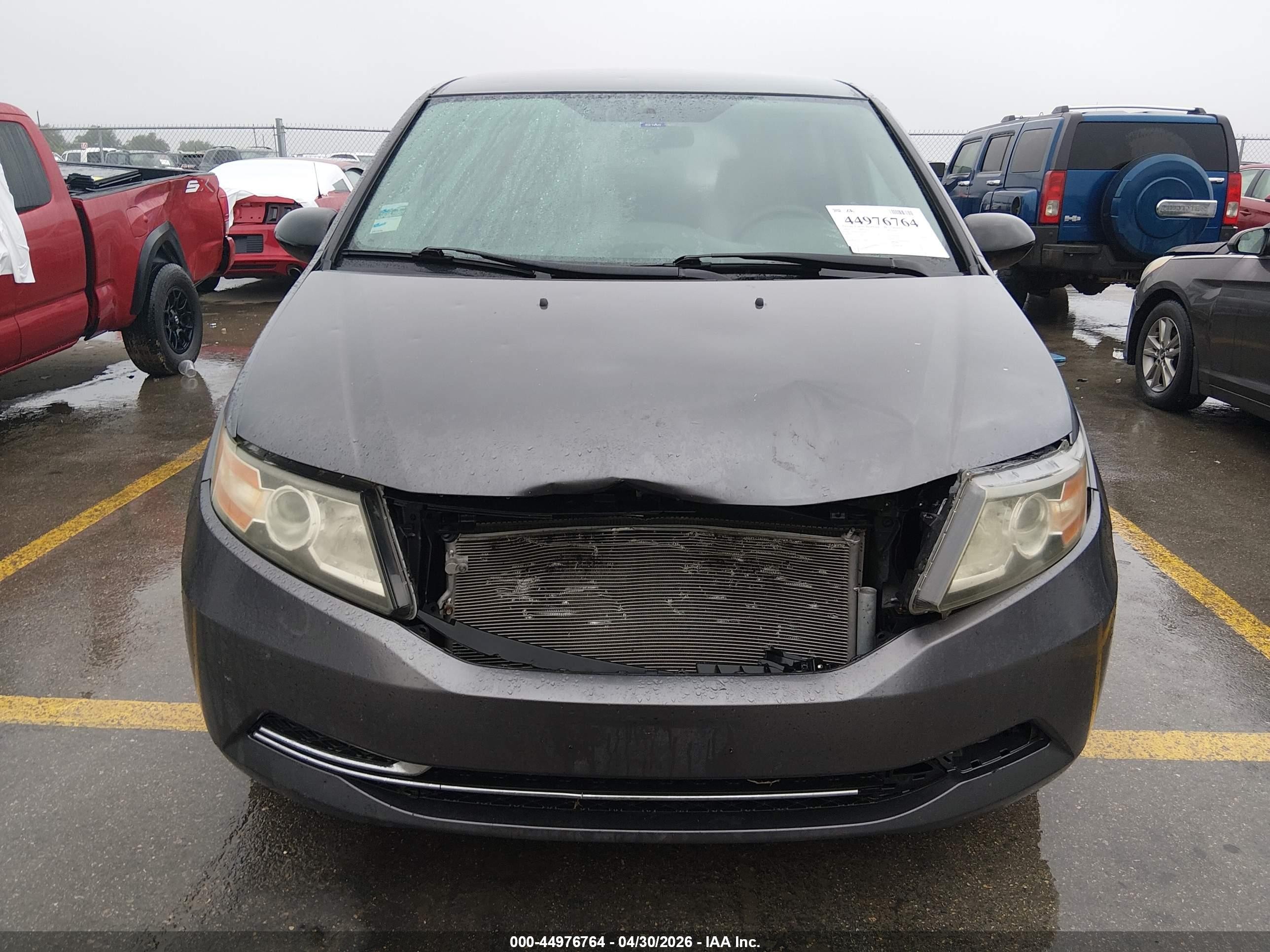 2014 Honda Odyssey Lx Gray vin: 5FNRL5H21EB011177