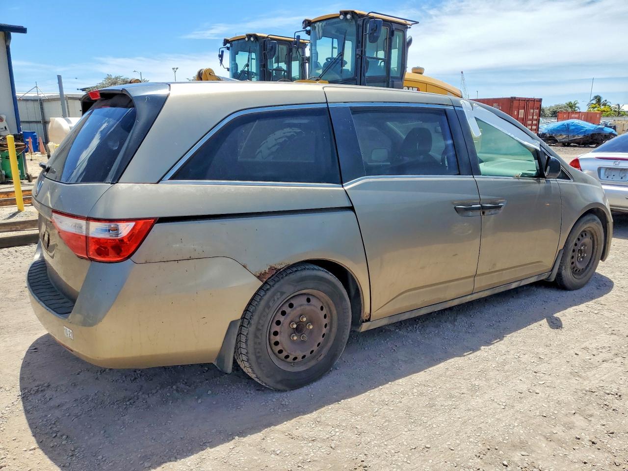 2011 Honda Odyssey Lx Золотой vin: 5FNRL5H22BB060657