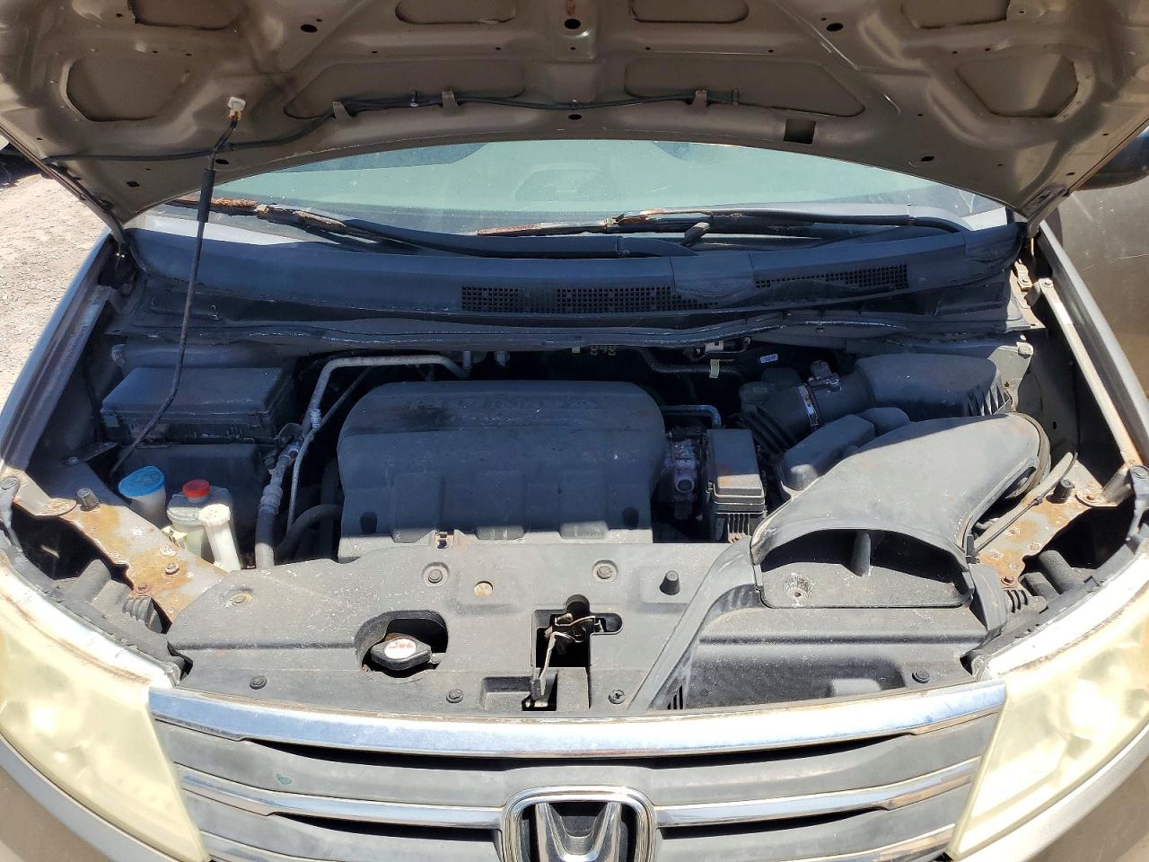 2011 Honda Odyssey Lx Золотой vin: 5FNRL5H22BB060657