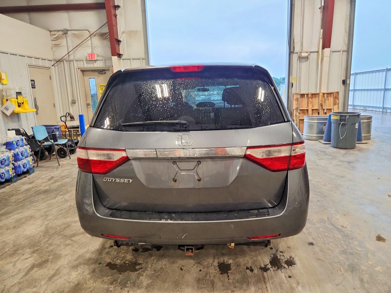 2012 Honda Odyssey Lx Gray vin: 5FNRL5H22CB019821