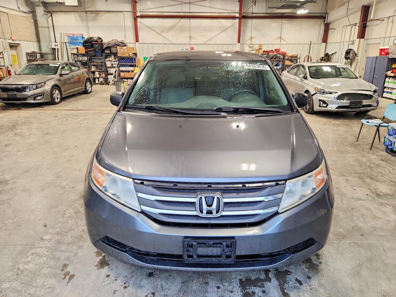 2012 Honda Odyssey Lx Gray vin: 5FNRL5H22CB019821