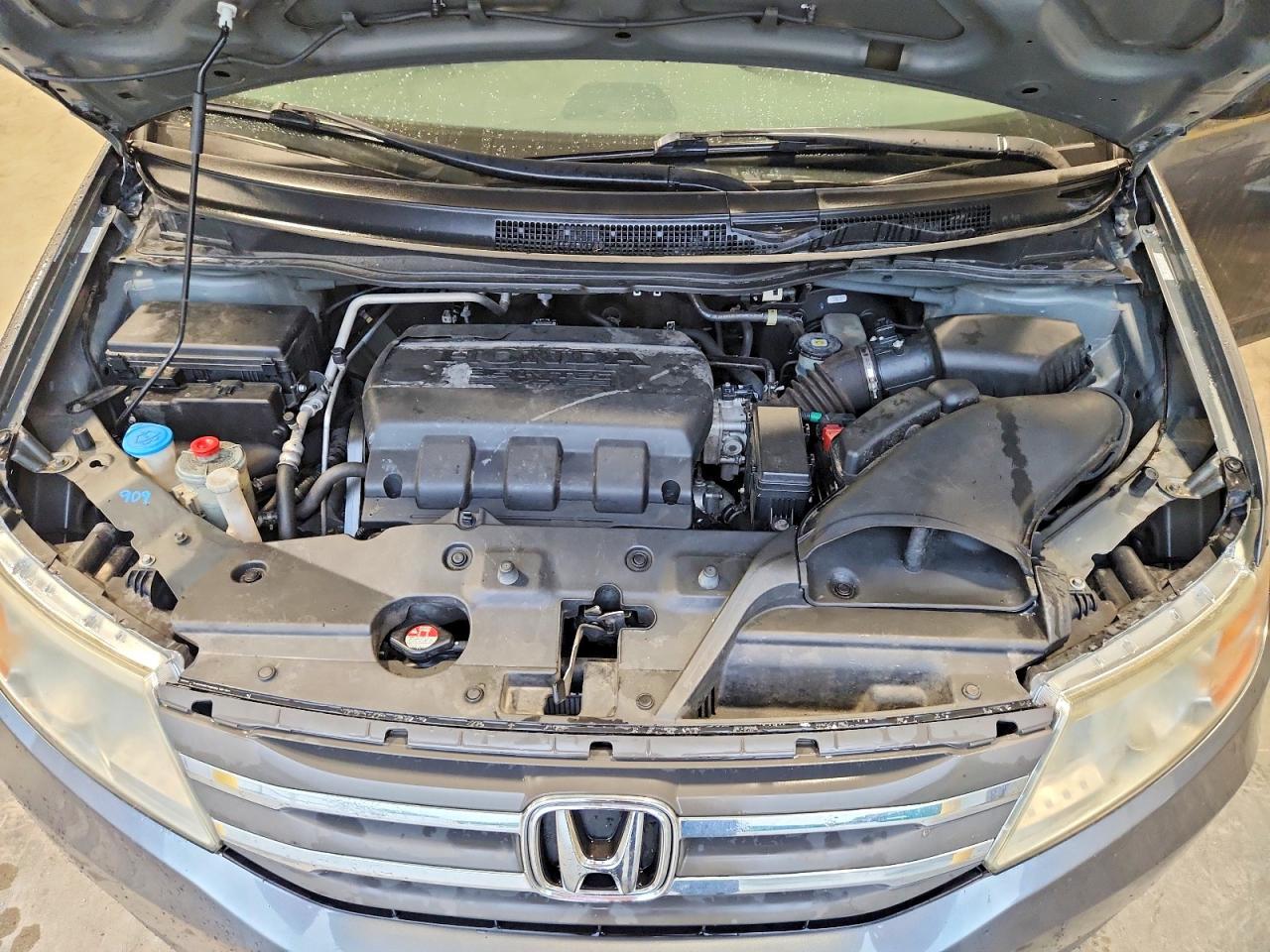 2012 Honda Odyssey Lx Gray vin: 5FNRL5H22CB019821