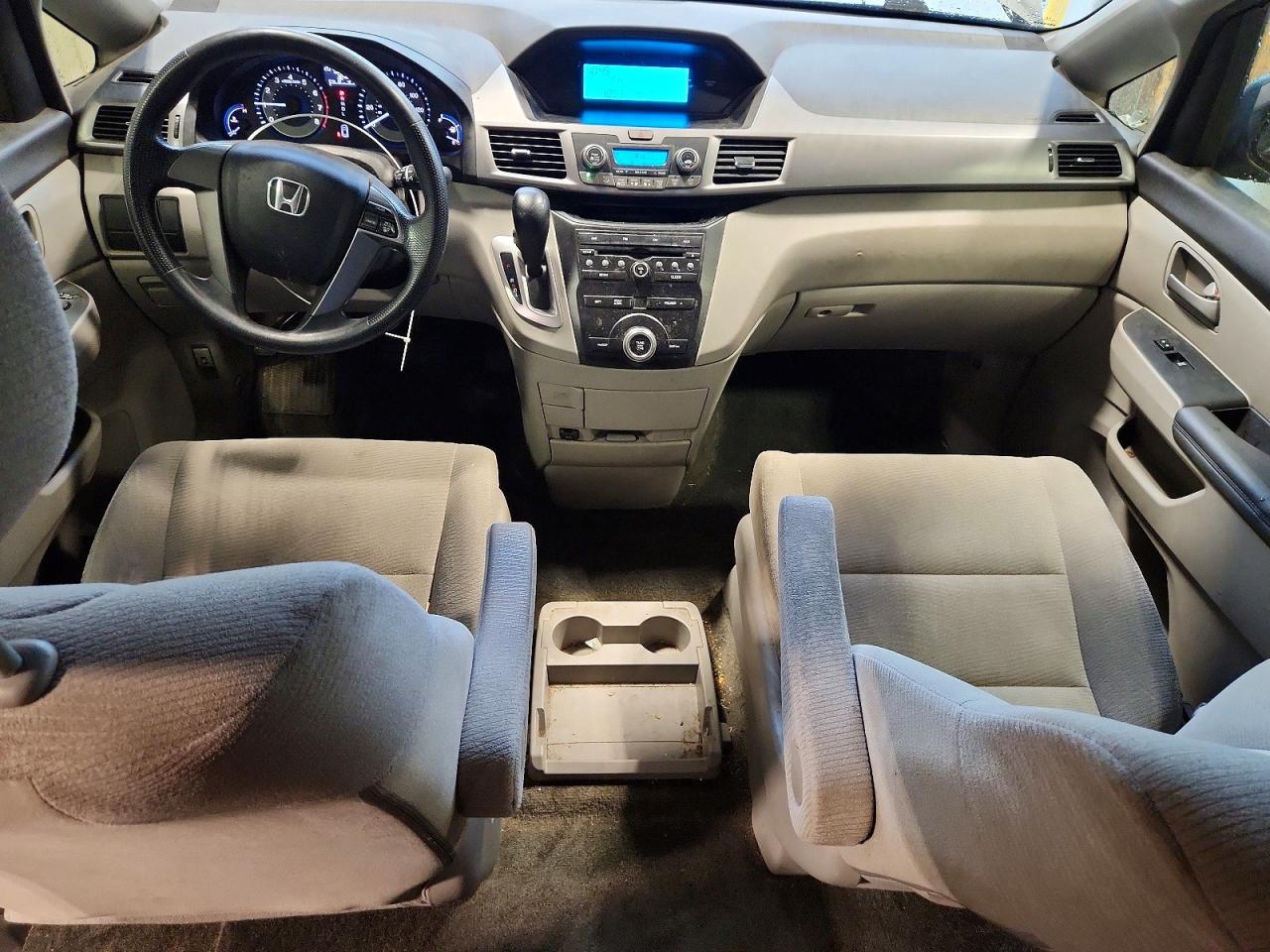 2012 Honda Odyssey Lx Gray vin: 5FNRL5H22CB019821