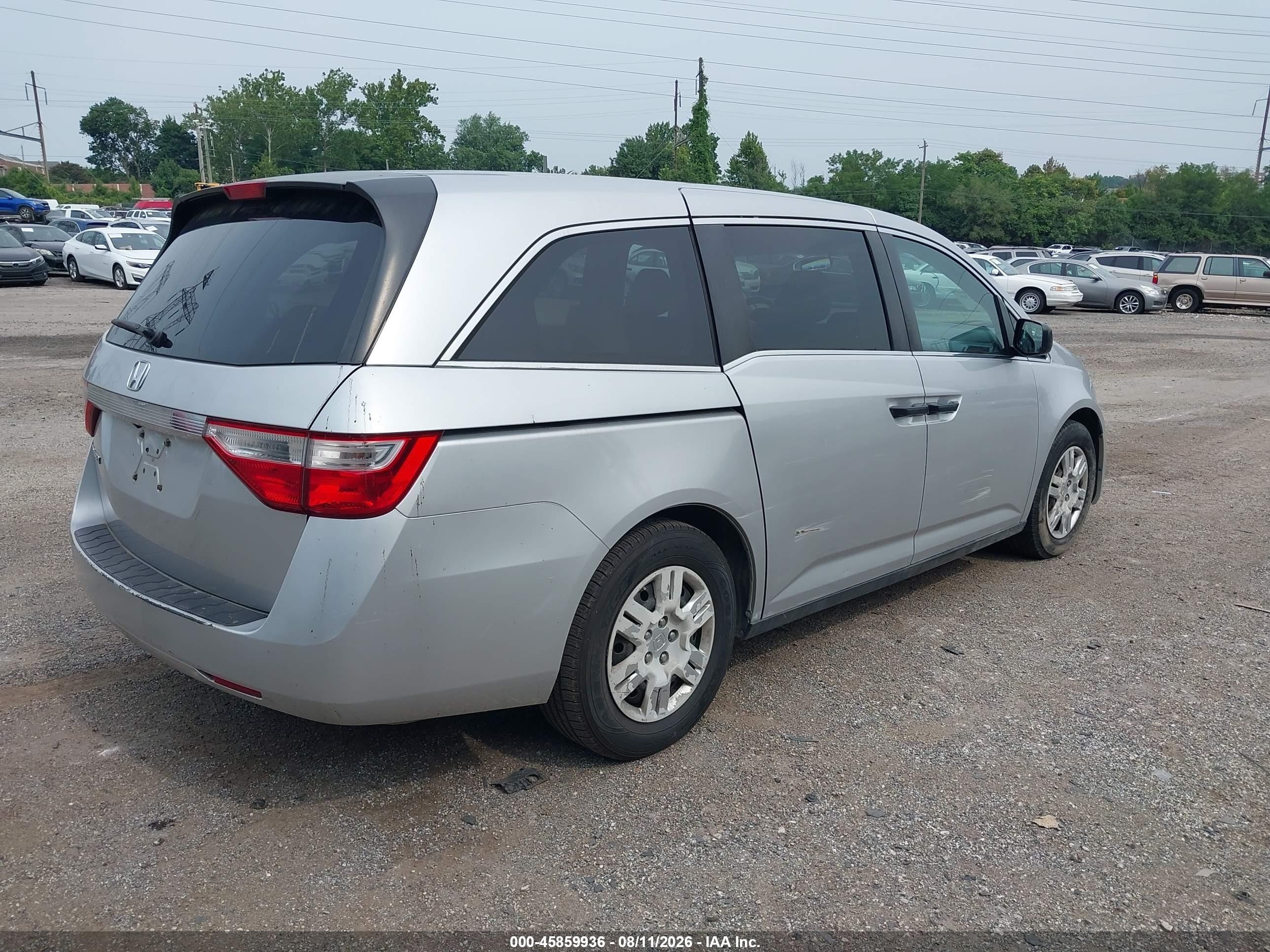 2013 Honda Odyssey Lx Серебряный vin: 5FNRL5H22DB062802