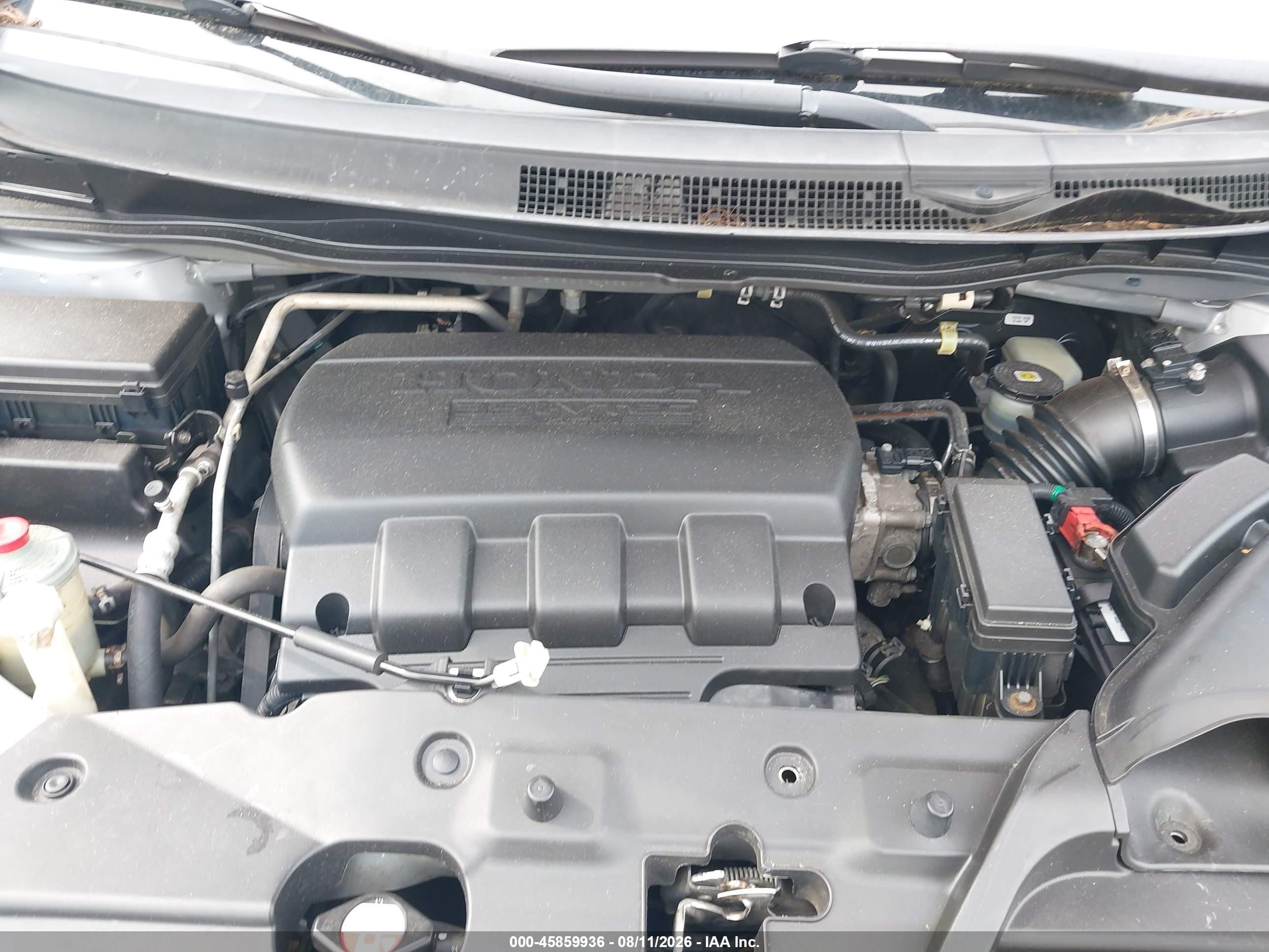 2013 Honda Odyssey Lx Серебряный vin: 5FNRL5H22DB062802