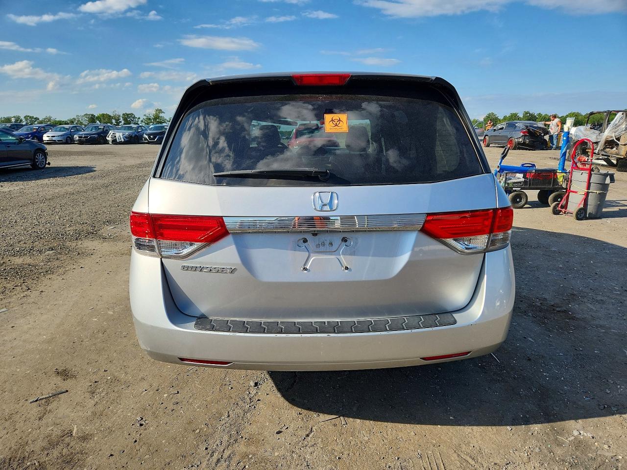2014 Honda Odyssey Lx Silver vin: 5FNRL5H22EB005873
