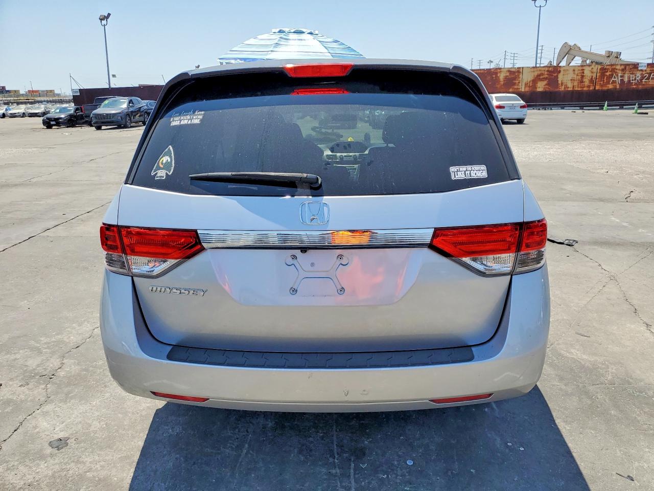 2015 Honda Odyssey Lx Серебряный vin: 5FNRL5H22FB023646