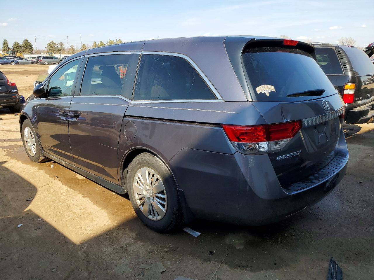 2015 Honda Odyssey Lx Gray vin: 5FNRL5H22FB095494