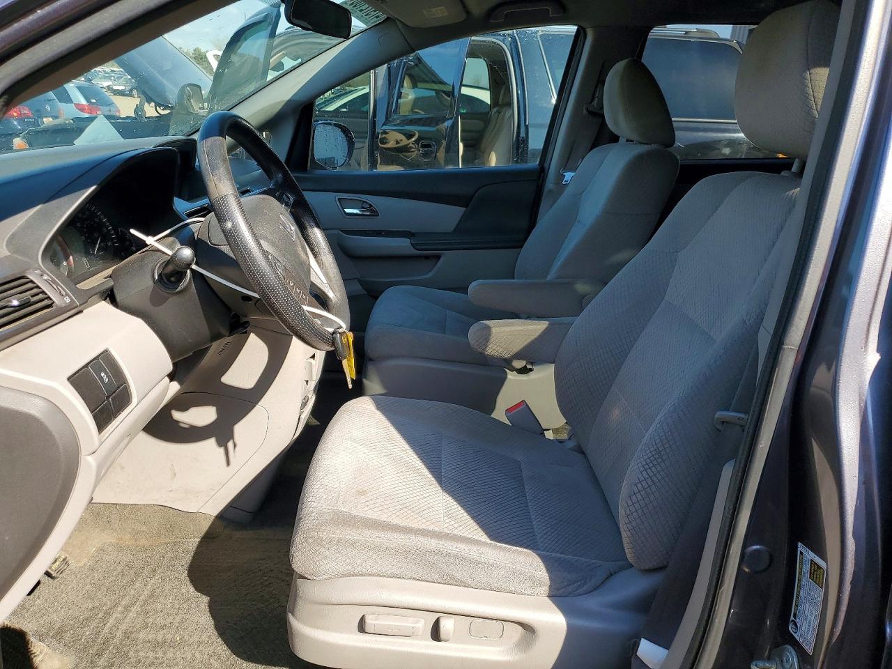 2015 Honda Odyssey Lx Gray vin: 5FNRL5H22FB095494