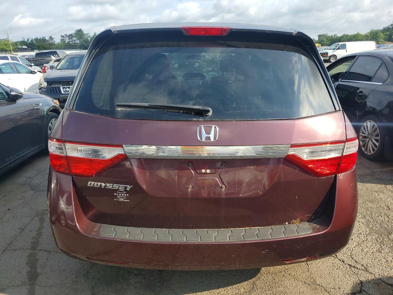 2011 Honda Odyssey Lx Бордовый vin: 5FNRL5H23BB021334